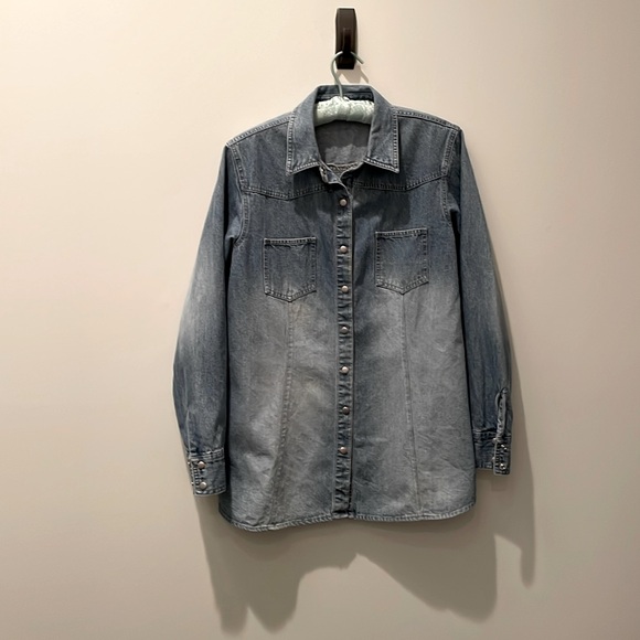 Maternity jacket size Medium 100% cotton snaps down front denim - Picture 1 of 5